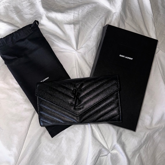 Saint Laurent wallet - Picture 3 of 8